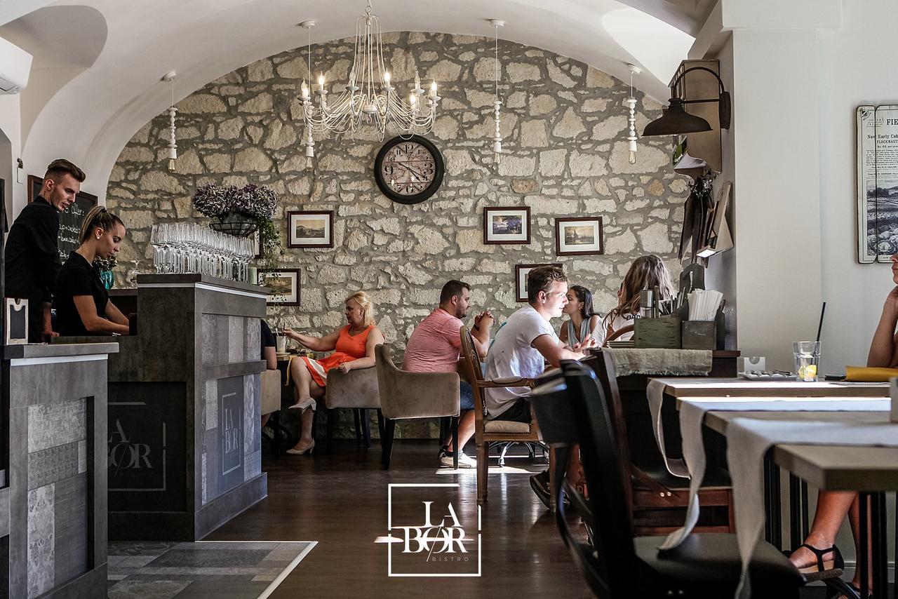 Labor Kvartely Hotel Tokaj Ngoại thất bức ảnh