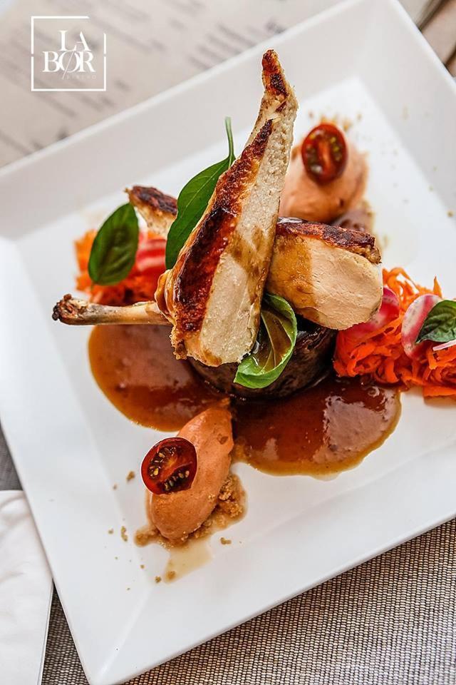 Labor Kvartely Hotel Tokaj Ngoại thất bức ảnh